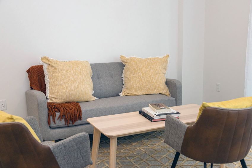 Loop By Claridge Phase 2 Apartments, 89 Nepean Street, Ottawa, ON